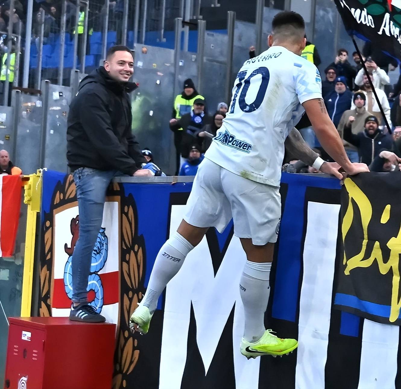 关于葡超国际比赛日再迎强敌，拉齐奥豪取连胜，主帅态度——底气十足，赛季目标并未改变的信息