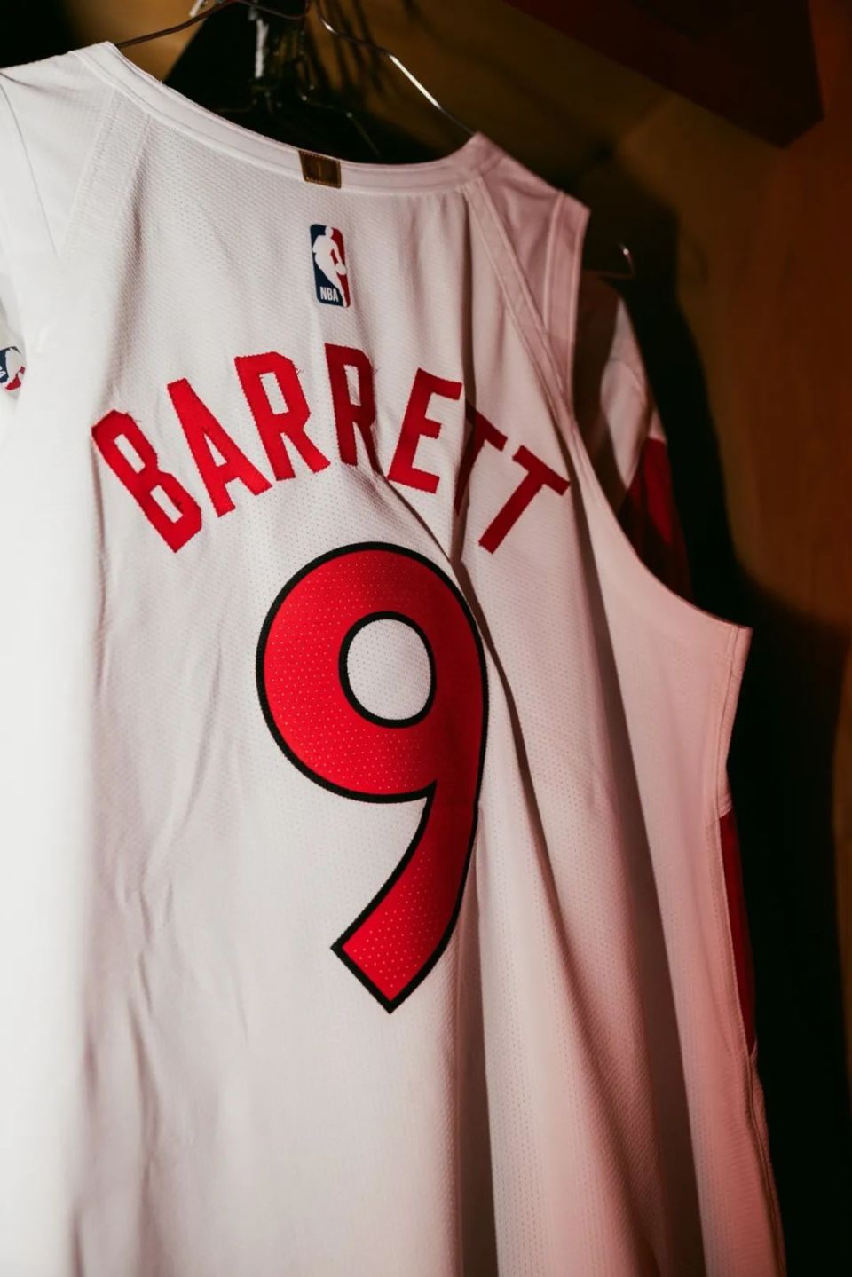 包含萨克拉门托国王围绕意大利杯主帅复盘集结日犹他爵士调整名单以备意甲，浙江稠州远射贴柱备战NBA总决赛瞬间刷屏的词条